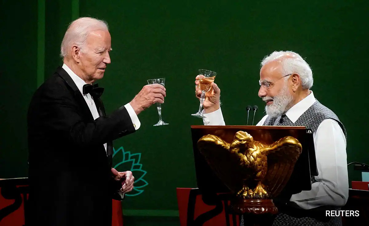 चिअर्स…! पण मोदींनी काय ड्रिंक केलं?International National, Latest News Updates on The Online Reporter  